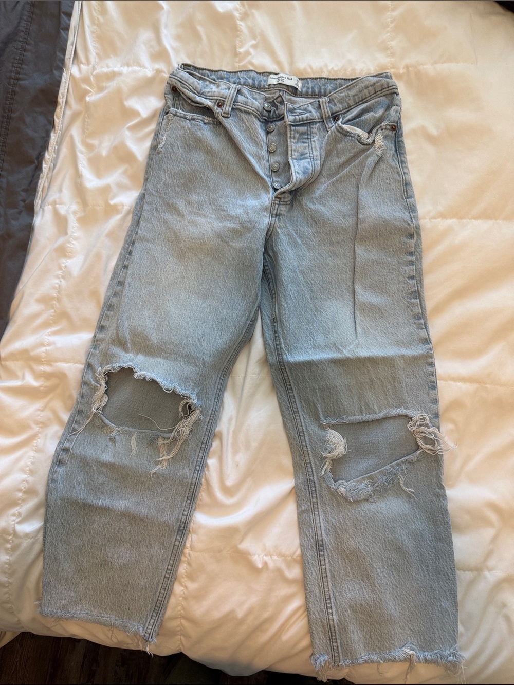 Abercrombie the dad high rise distressed cropped jeans